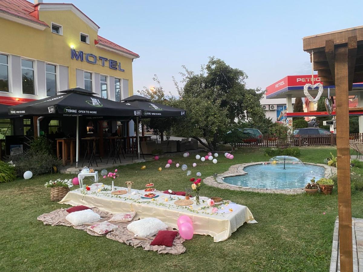 Motel M Vlasenica Esterno foto