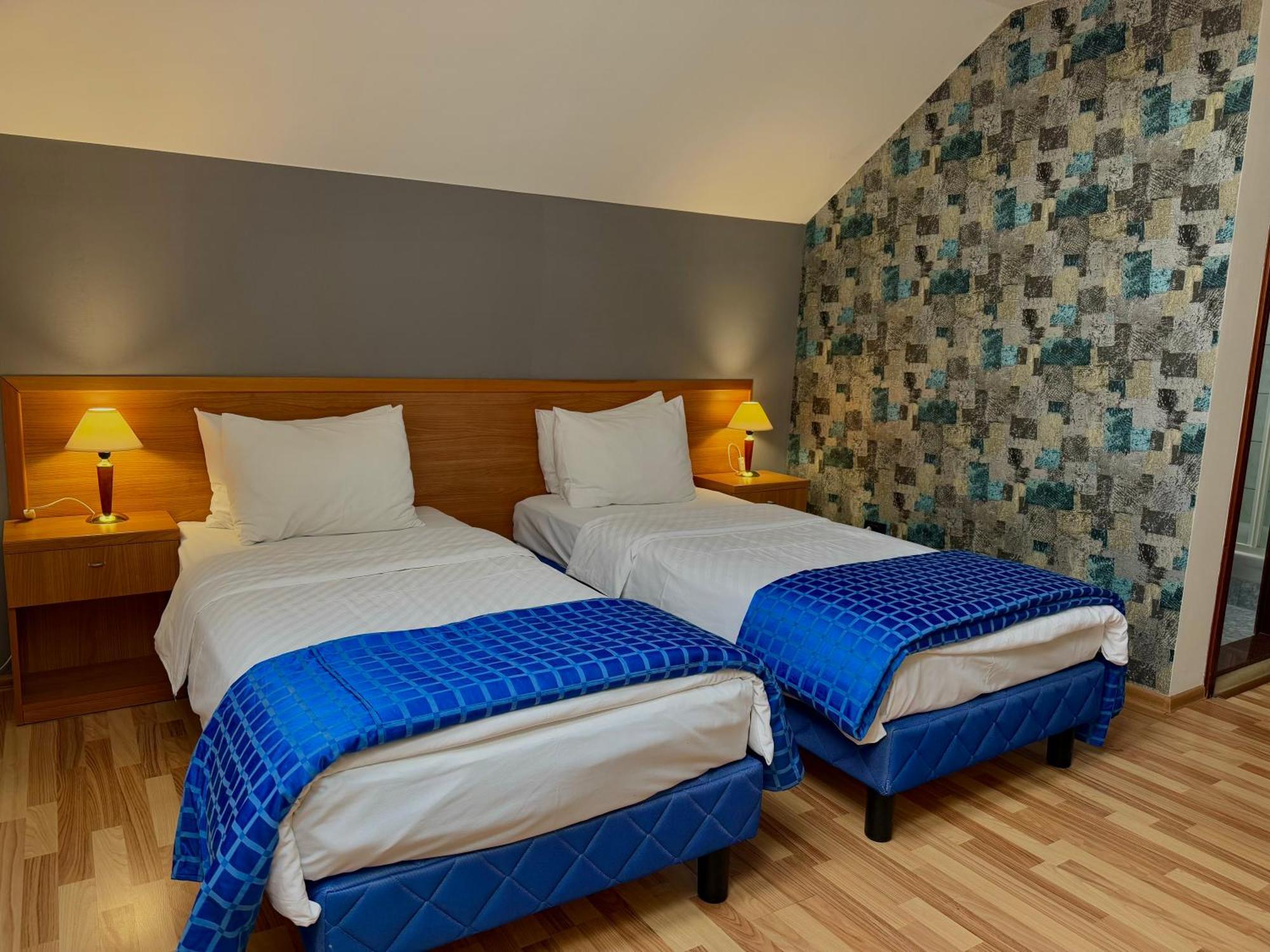 Motel M Vlasenica Esterno foto