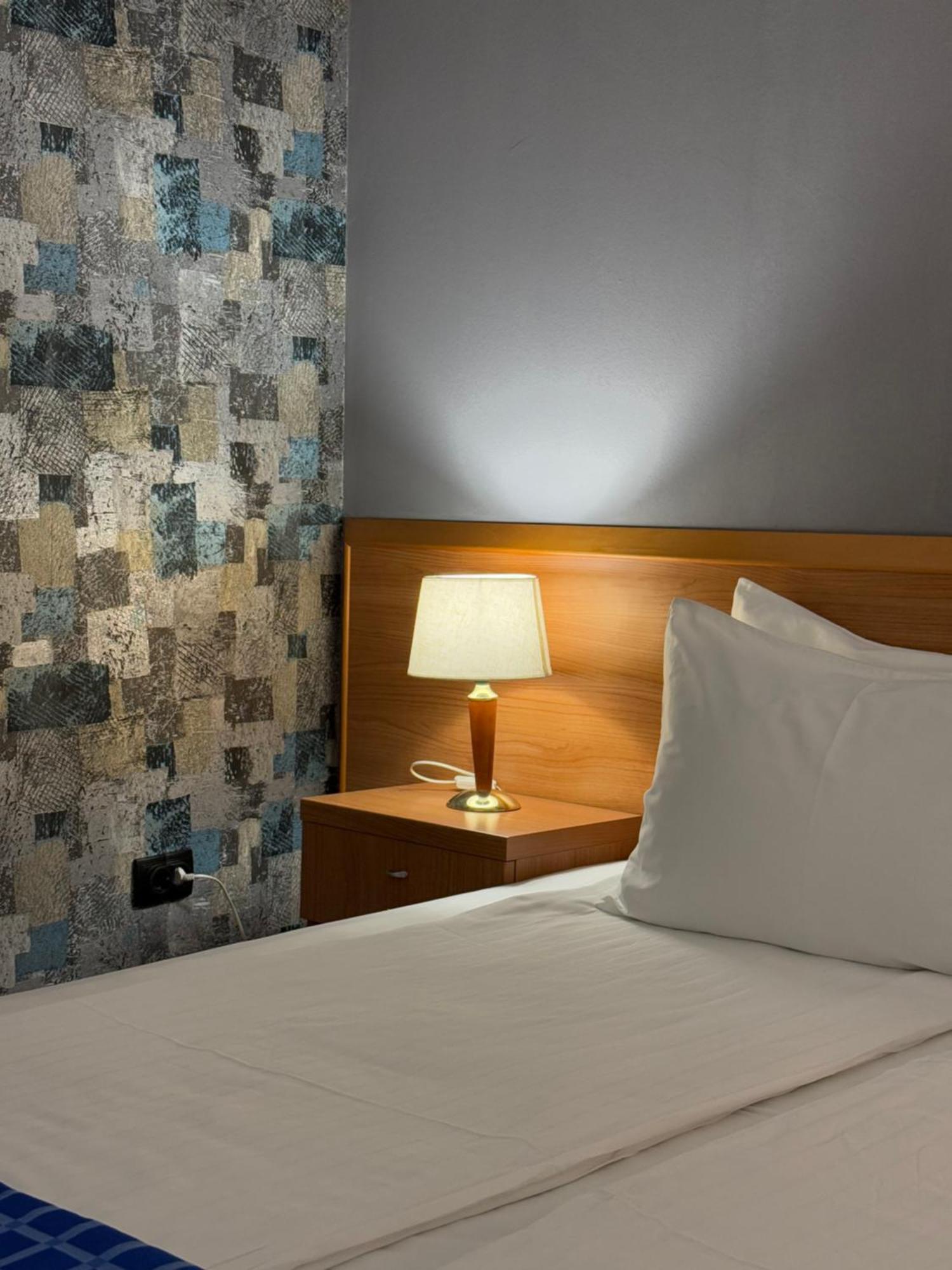 Motel M Vlasenica Esterno foto